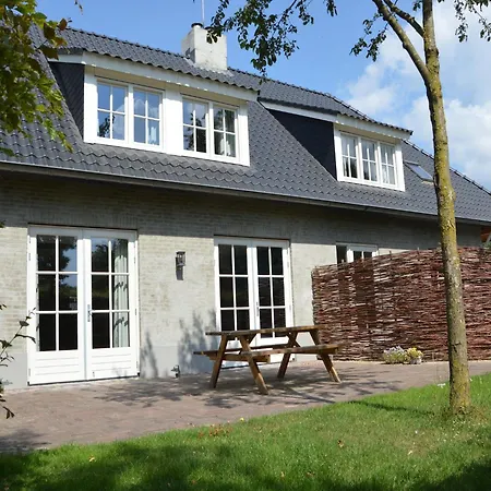 Ferienhaus Pleasant Near The Centre Of Haaren (North Brabant)