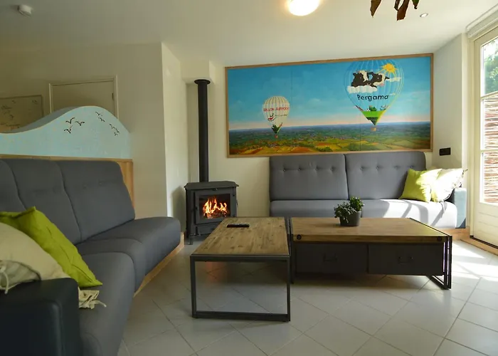 בית נופש Pleasant Near The Centre Of