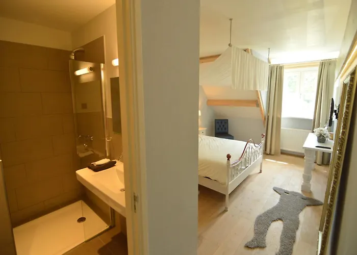 Pleasant Near The Centre Of בית נופש הארן